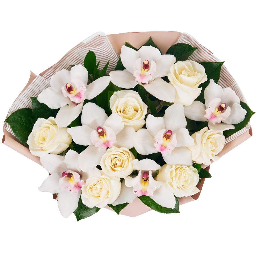 Buchet trandafiri albi si orhidee alba