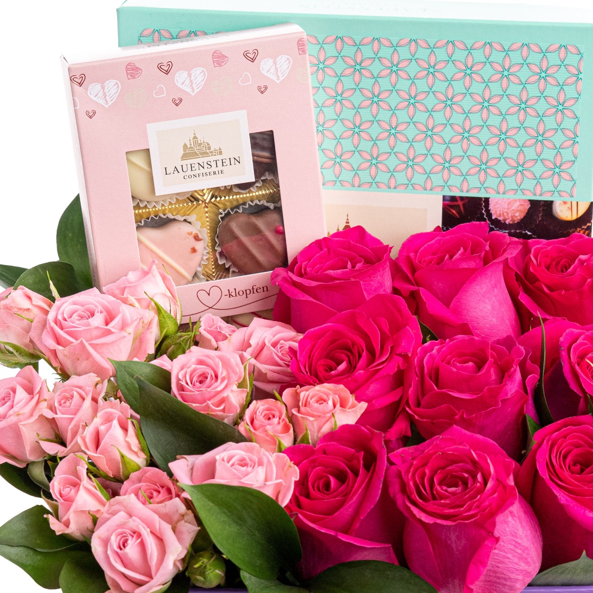 Cutie cu trandafiri in nuante roz si praline premium-Premium
