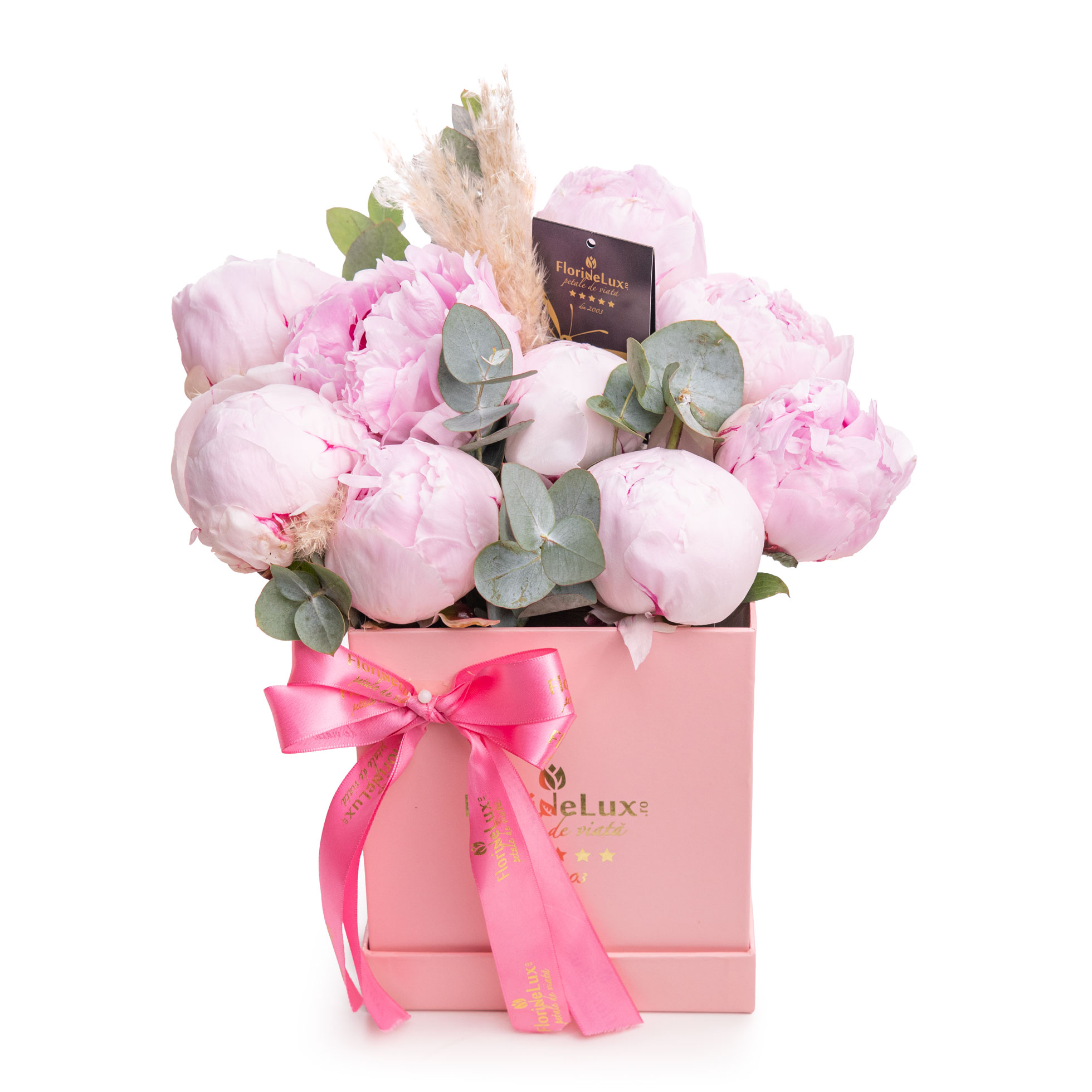 Aranjament floral cu bujori roz