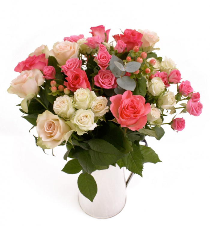 Buchet minirosa si trandafiri roz, alb – imaginea 1