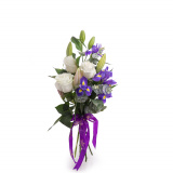 Buchet din crini, trandafiri albi si irisi – Standard