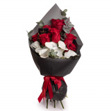 Buchet elegant din cale si trandafiri – Premium