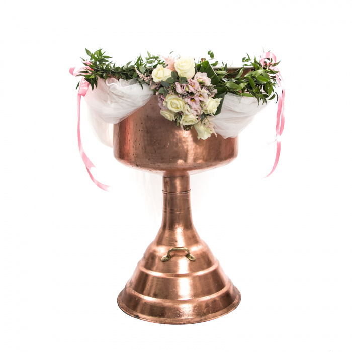 Flori cristelnita pentru fetite cu flori roz pudrat