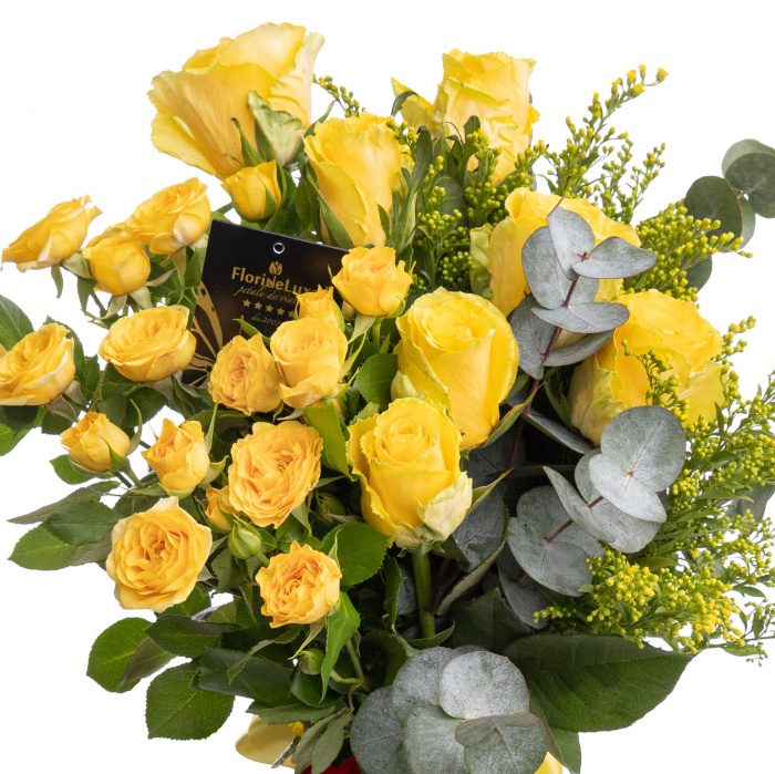 Buchet din trandafiri galbeni solari – imaginea 2