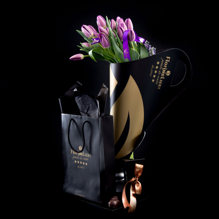 Lalele mov de lux si ballotin FlorideLux Sweeets – imaginea 1