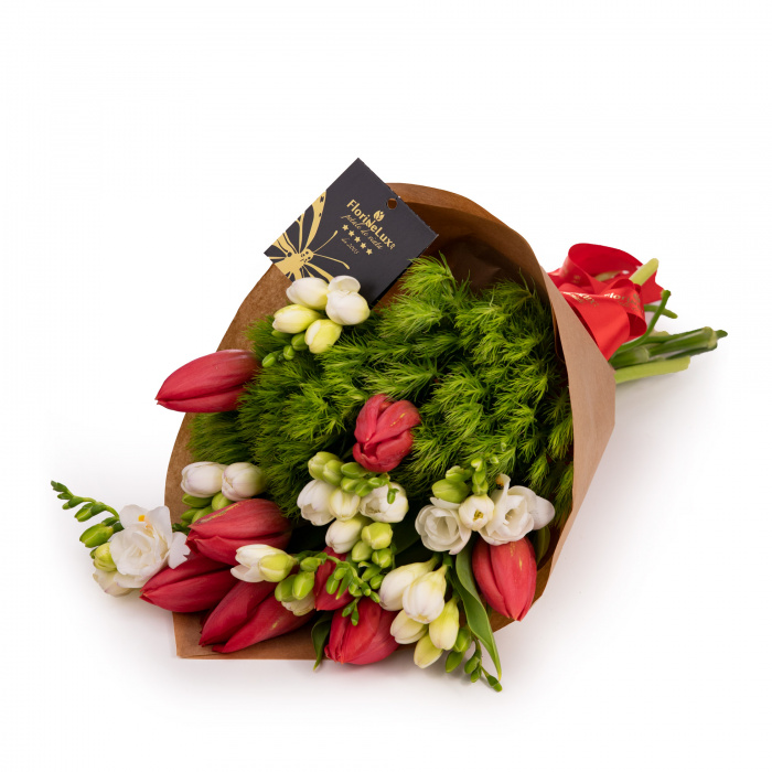 Buchet lalele si frezii MARTISOR – imaginea 1
