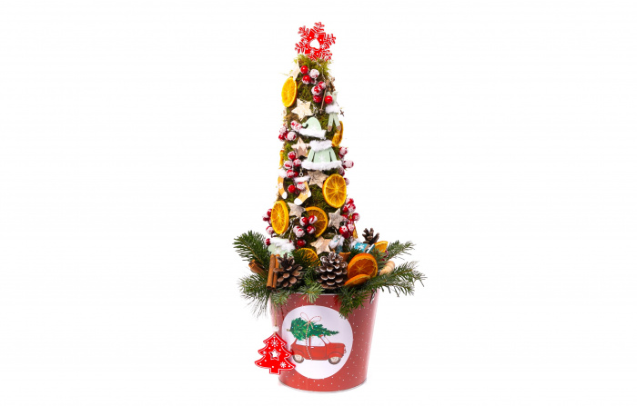 Dorinta festiva: mini bradut plin de bucurii – imaginea 2