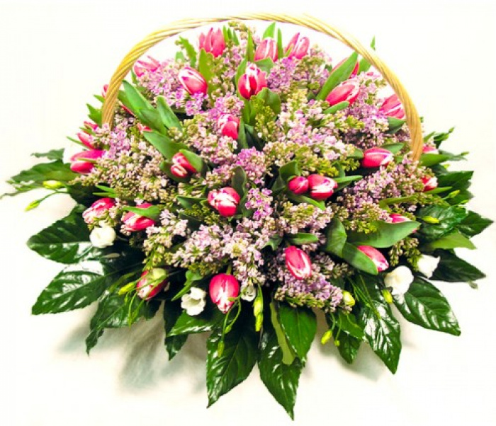 Cos cu lalele si liliac – imaginea 1