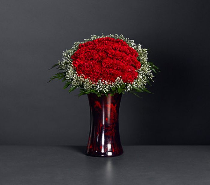 Buchet garoafe rosii si gypsophila – imaginea 2