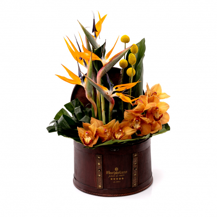 Cufar insorit de flori – imaginea 1