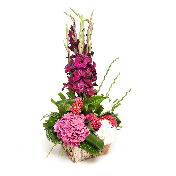 Buchet trandafiri rosii, galbeni si negri – imaginea 1