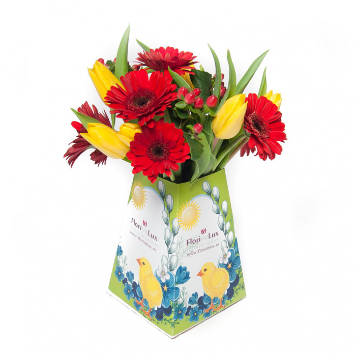 Gerbera, lalele si hypericum in Promo Flowers