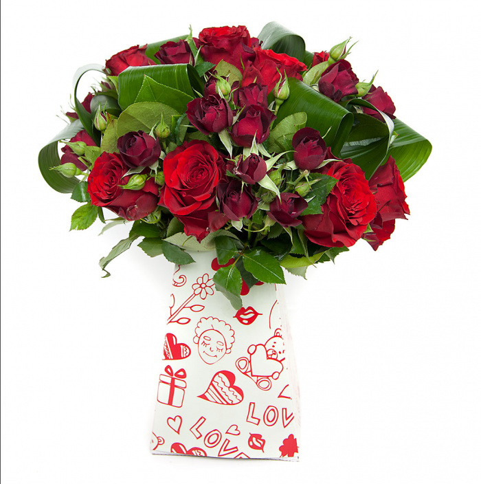 Buchet romantic trandafiri si minirosa – imaginea 1