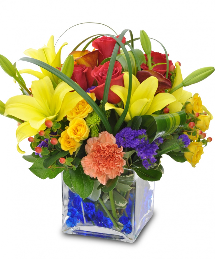 Aranjament mix de flori colorate – imaginea 1