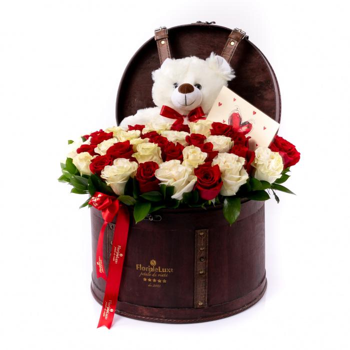 Cufar din lemn cu 37 trandafiri – imaginea 2