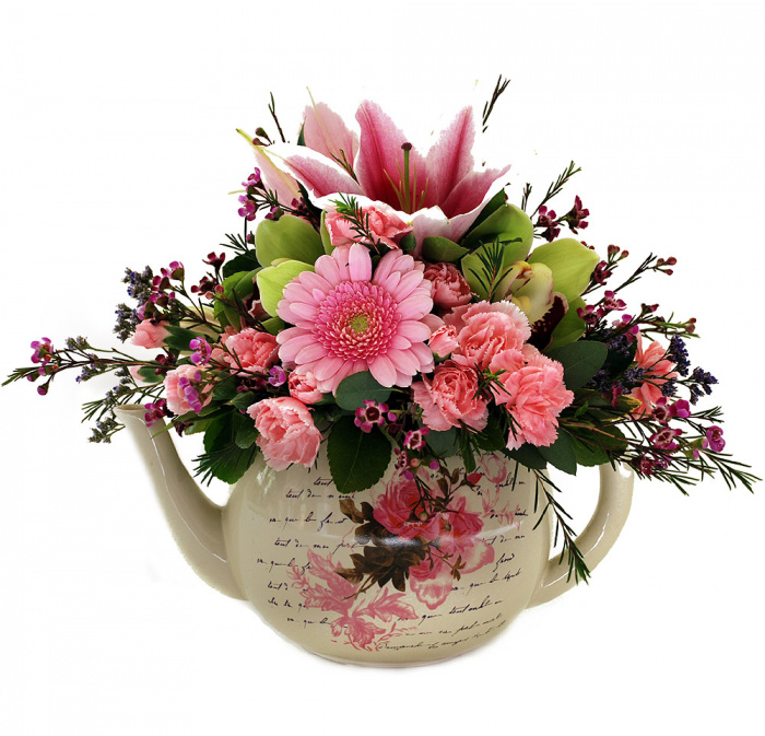 Ceainic vintage cu flori romantice – imaginea 1