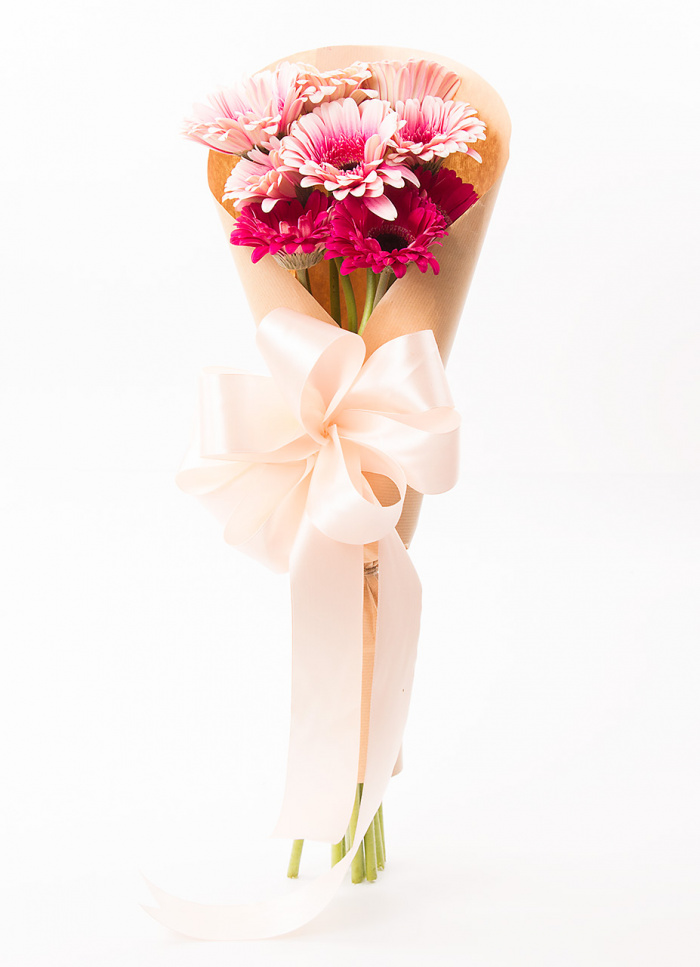 Buchet gerbera roz – imaginea 1