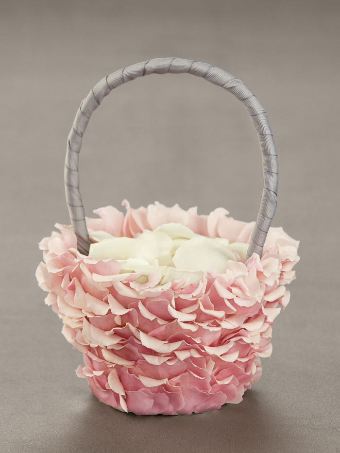 Buchet mireasa cosulet din petale – imaginea 1