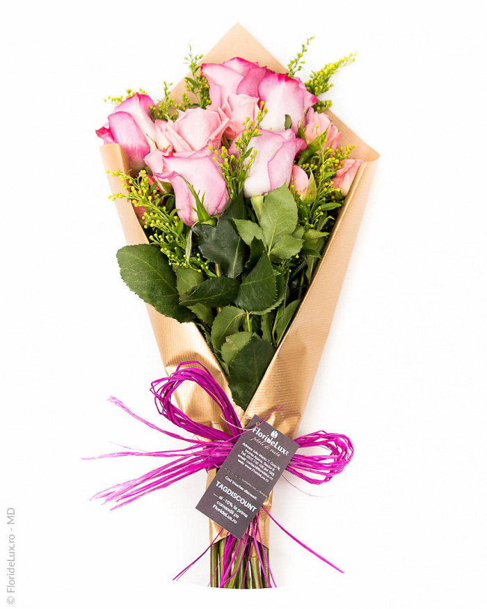 Buchet dulce cu trandafiri delicati – imaginea 1