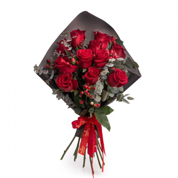 Buchet trandafiri rosii, hypericum – imaginea 1