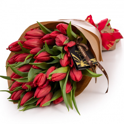 Buchet lalele rosii speciale