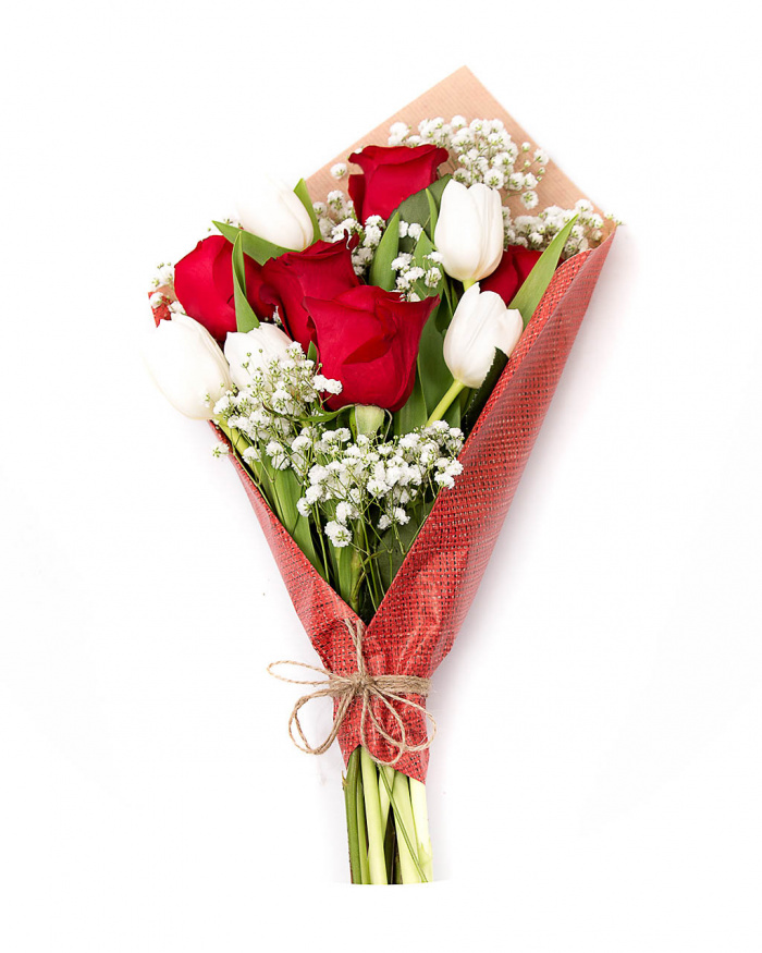 Buchet trandafiri si lalele albe – imaginea 2