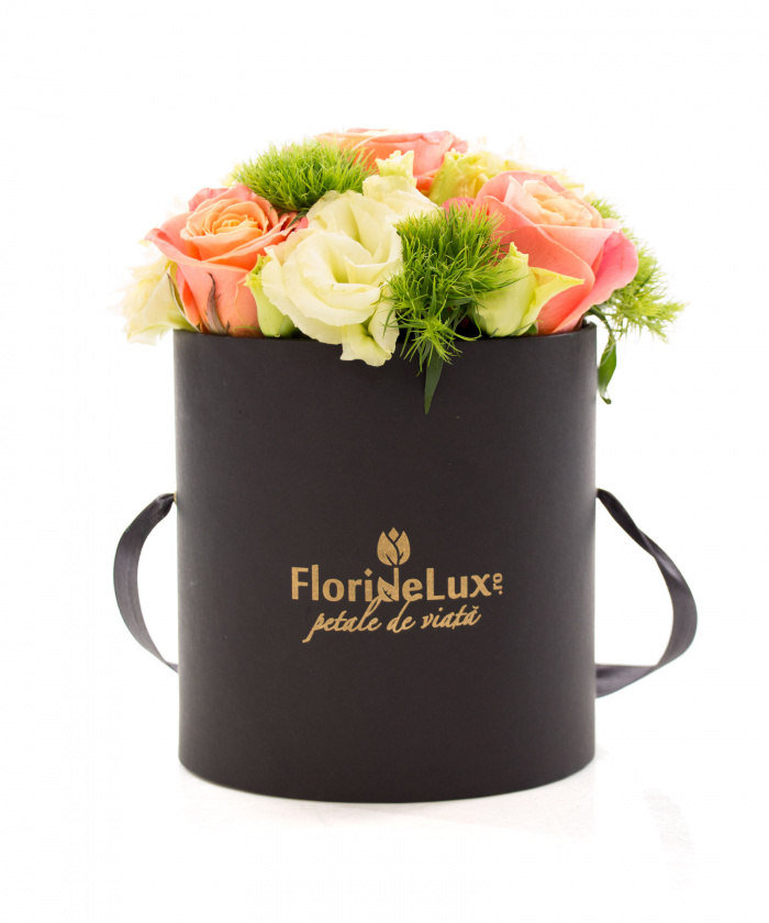 Cutie cu trandafiri piersica si Bollinger Rose – imaginea 2