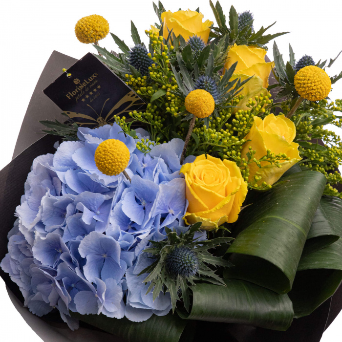 Buchet hortensii si craspedia – imaginea 2