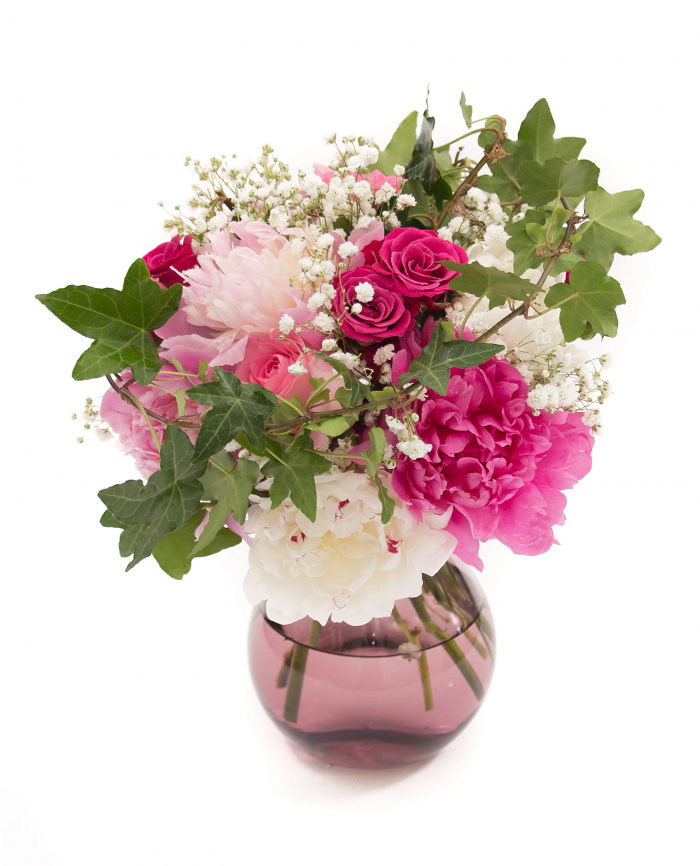 Buchet victorian cu bujori si trandafiri – imaginea 2