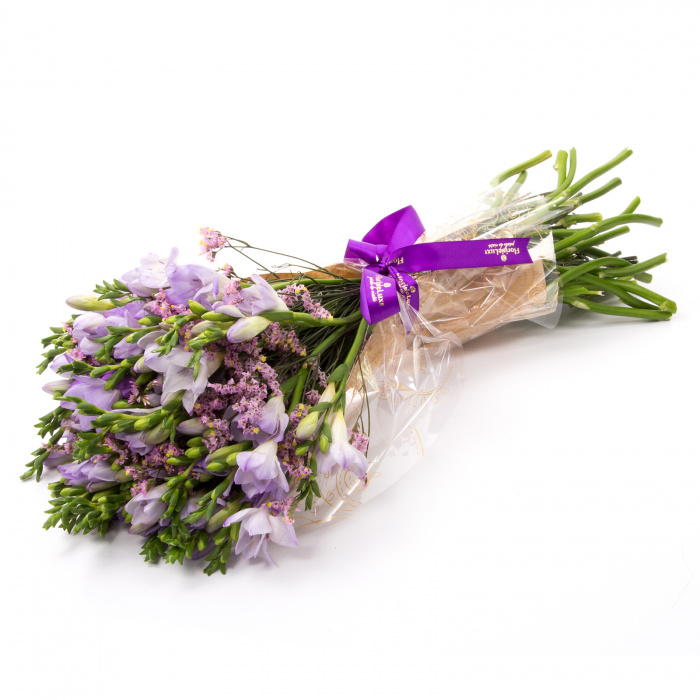 Buchet de 29 frezii primavaratice – imaginea 1