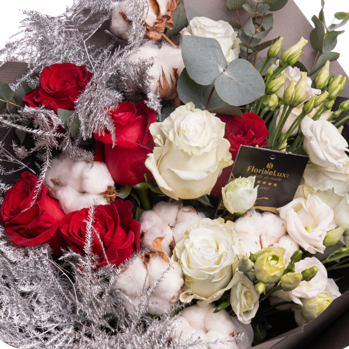 Flori de iarna in buchet delicat