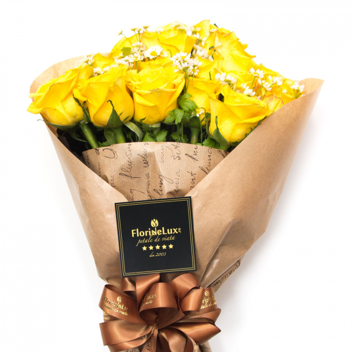 Buchet trandafiri galbeni si musetel – imaginea 2