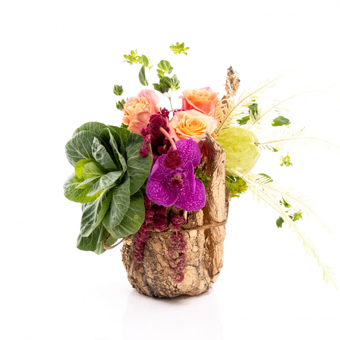 Aranjament floral aurit