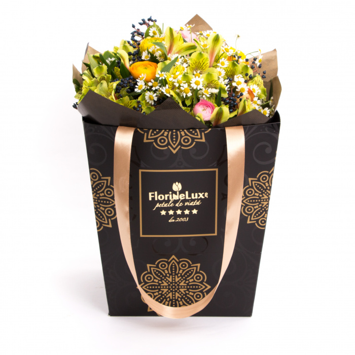 Buchet alstroemeria si ranunculus – imaginea 1