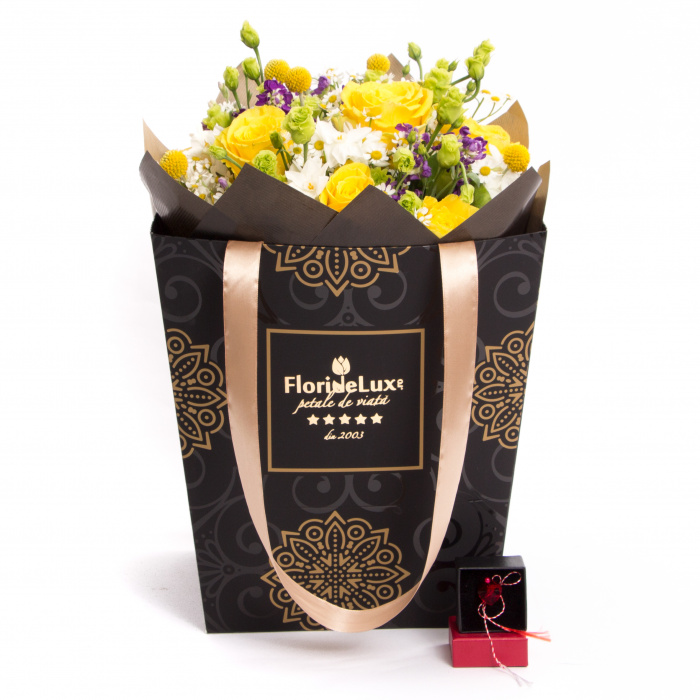 Buchet gingasia primaverii si martisor inima – imaginea 1