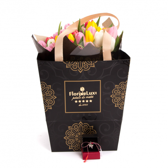 Lalele eleganta absoluta si martisor argint – imaginea 1
