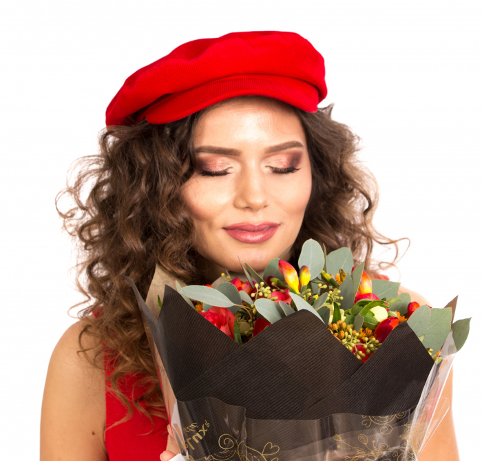 Frezii parfumate de primavara si martisor argint