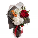 Buchet trandafiri, minirosa si hortensie – Standard