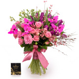 Matthiola in buchet de primavara – Premium
