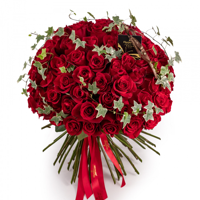 Buchet trandafiri si iedera