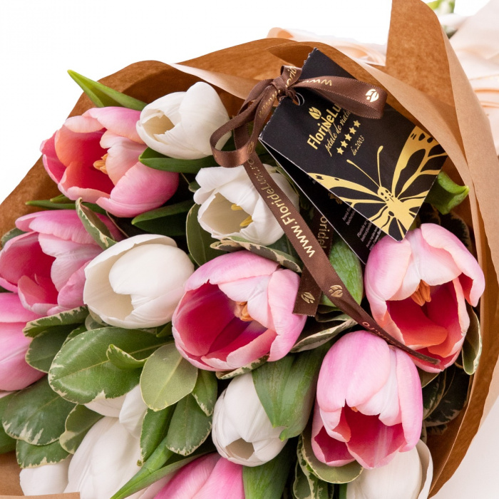 Buchet cu lalele Finete roz – imaginea 2