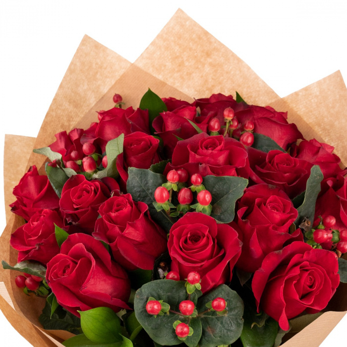 Buchet trandafiri rosii The fire of love – imaginea 2