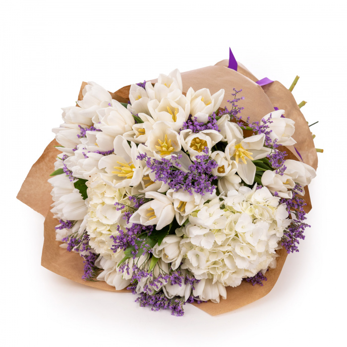 Buchet cu lalele si limonium Immaculate Soul – imaginea 1