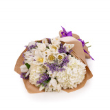 Buchet cu lalele si limonium Immaculate Soul – Standard