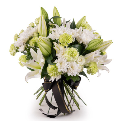Buchet Funerar cu garoafe si crini albi