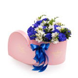 Aranjament trandafiri albastri si frezii – Floridelux