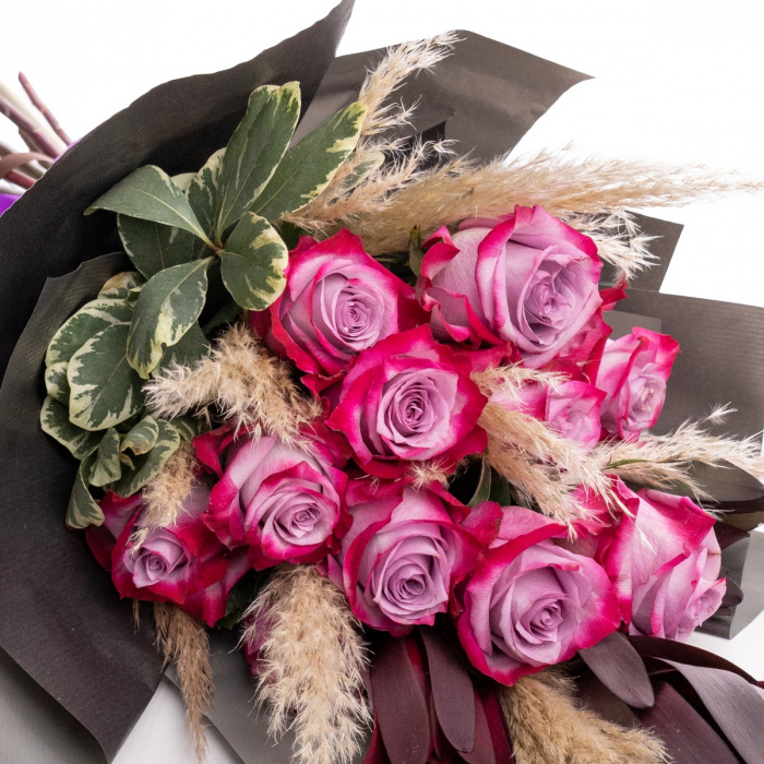 Buchet trandafiri Purple Hearts – imaginea 3