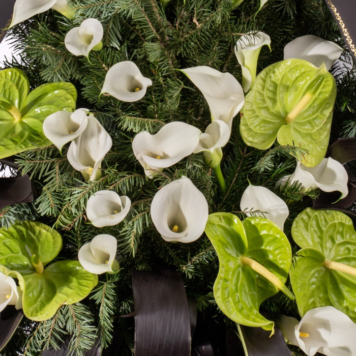 Coroana Funerara cale albe si anthurium – imaginea 2