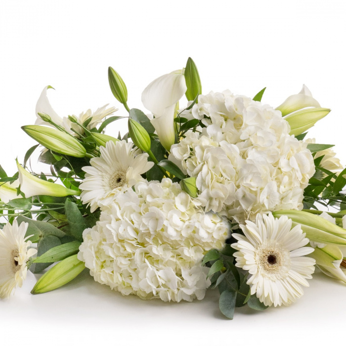 Aranjament Funerar crini, gerbera si hortensii albe – imaginea 2