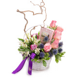 Cosulet trandafiri roz si praline – Premium